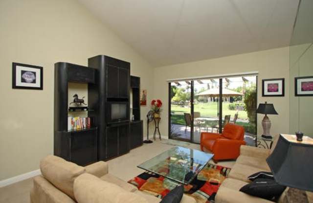 183 Bouquet Canyon Drive Gallery 4