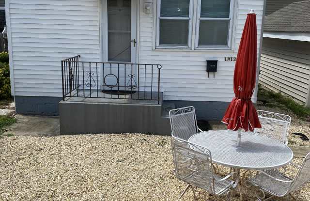 1813 Pine Terrace photos photos