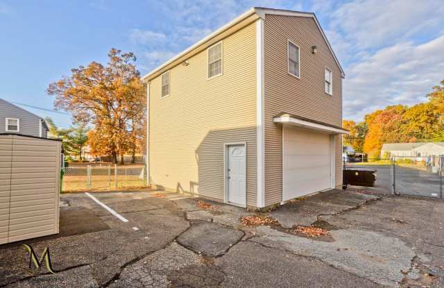 1692 Memorial Drive photos photos