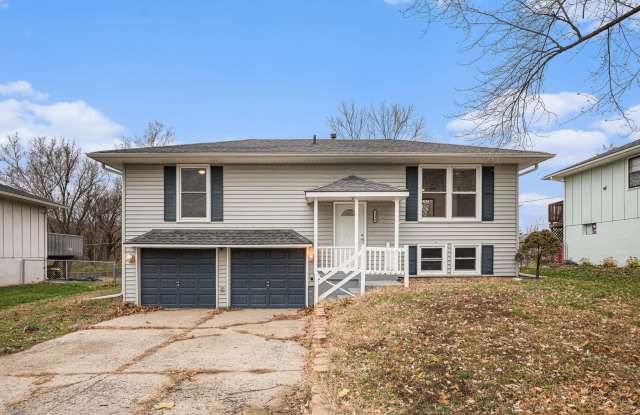 Beautiful 4 Bedroom and 2 Bathroom House in Independence photos photos