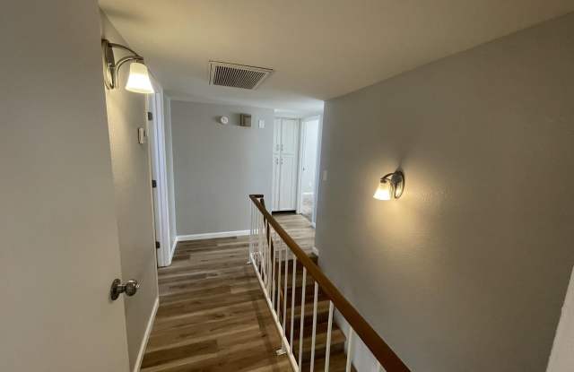 3424 N APACHE Circle Gallery 2