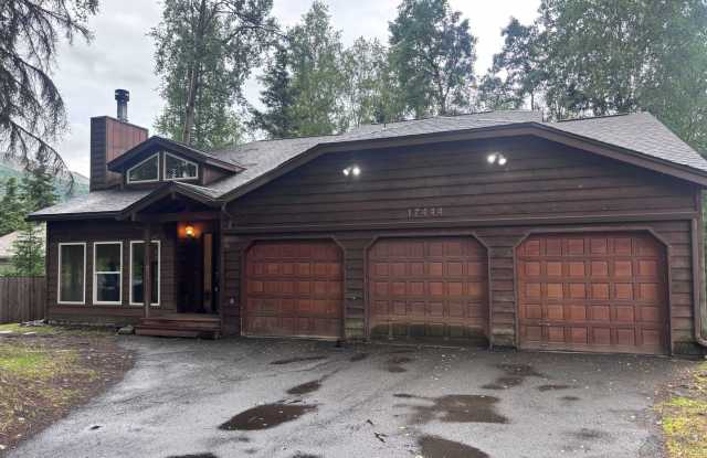 Wonderful Eagle River Home! photos photos