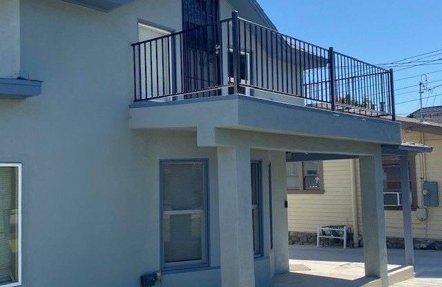 442 E ARROW Highway photos photos