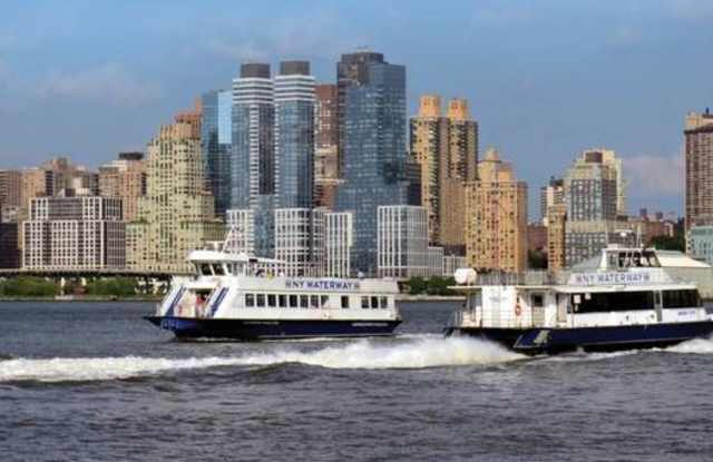 424 Undercliff Avenue - 424 Undercliff Avenue, Edgewater, NJ 07020