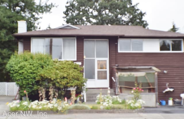 7311 228th St SW - 7311 228th Street Southwest, Mountlake Terrace, WA 98043