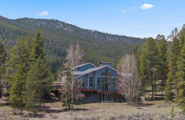 Winter Seasonal Rental- 1107 Penstemon Road Gallery 4