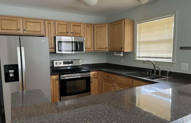 2815 Barclay Way photos photos
