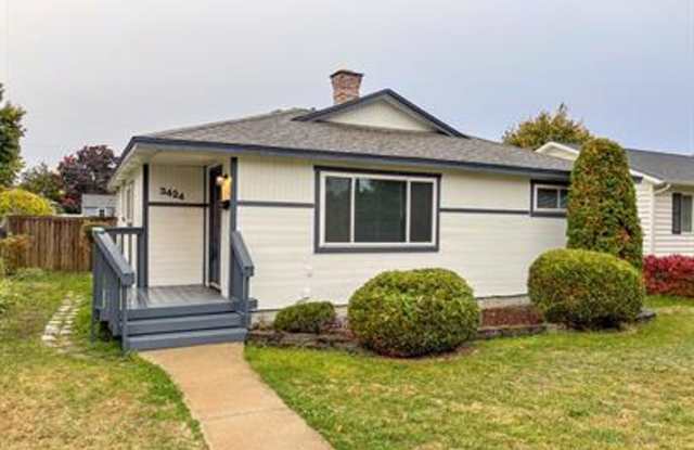 Beautiful Single Family Home on Spokanes North Side!! photos photos