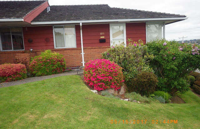1971 Thorndyke Avenue West Gallery 4