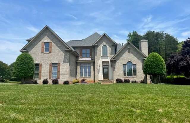 4-bedroom, 3.5-bathroom Single Family Home photos photos