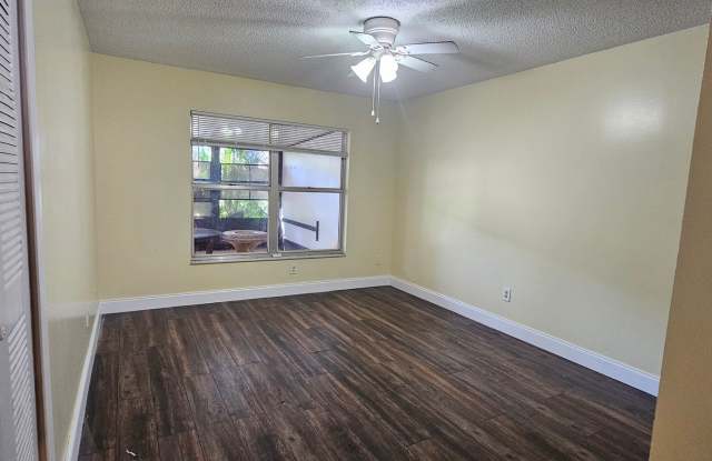 Beautiful  2/2 Villa in Kissimmee Gallery 4