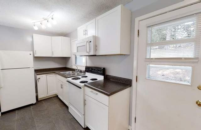 1107 River Court Gallery 3