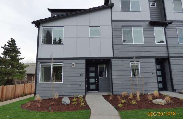 2bd/2.75ba Lynnwood Townhome photos photos