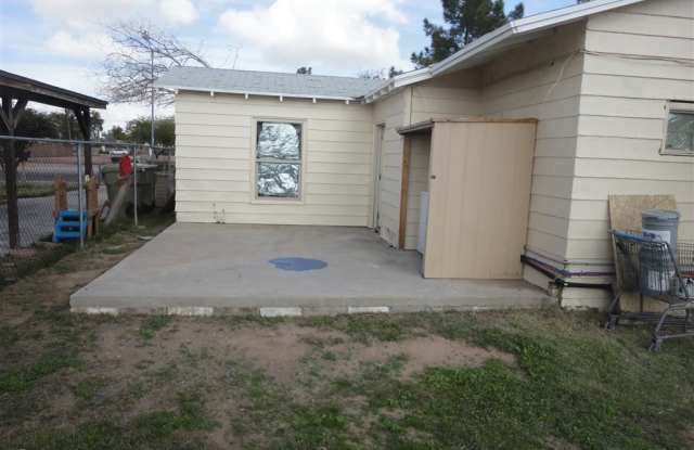 5309 W Gardenia Ave 21245090 - Location 030 Gallery 2