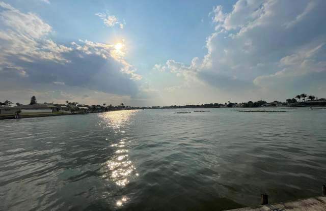 544 Se 5th Ave photos photos