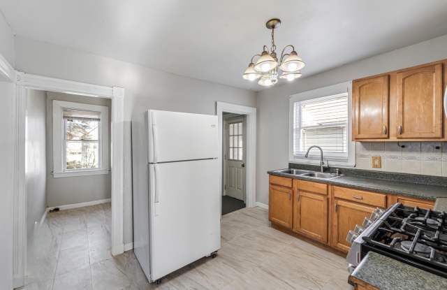 46 Talcott Ave photos photos