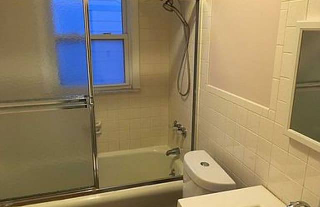 109 East 4th Street - 109 East 4th Street, Clifton, NJ 07011
