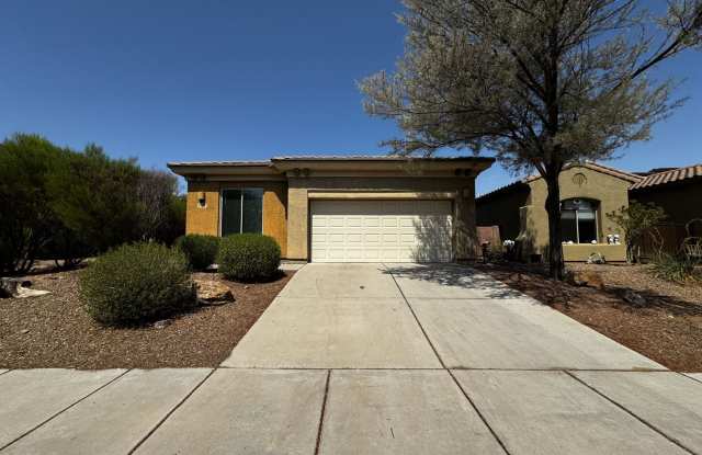 NW (Continental Reserve and Silverbell) 4 bedroom, 2 bath house w/ spacious and open floor plan! photos photos