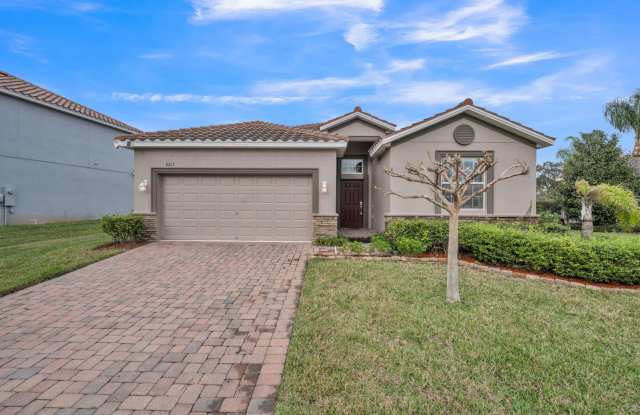 Single family home now available! photos photos