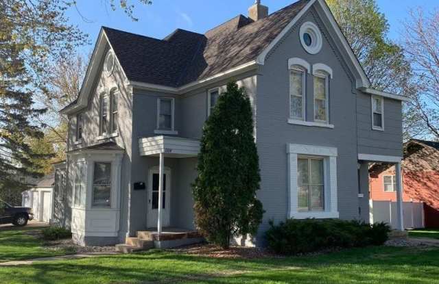 1104 N 5th St photos photos 1104 N 5th St photos photos