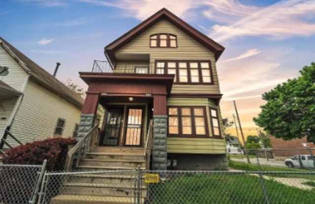 3004 North 11th Street - 3004 photos photos