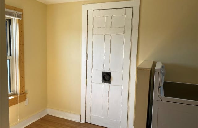 10 Bulkeley Place Gallery 4