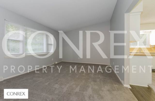 6510 Northwest Ames Drive Gallery 3