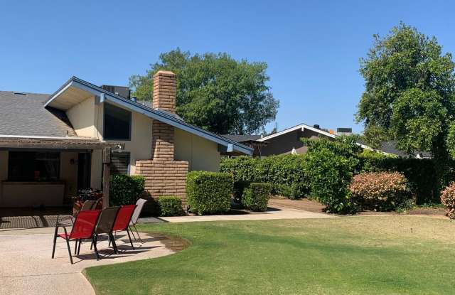 Spacious 4BR House in Fresno photos photos