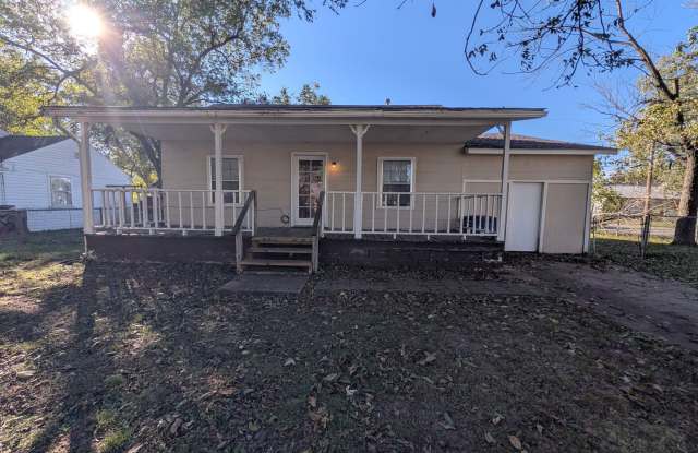 3 Bedroom House in Pryor - 316 North Sawyer Street, Pryor Creek, OK 74361