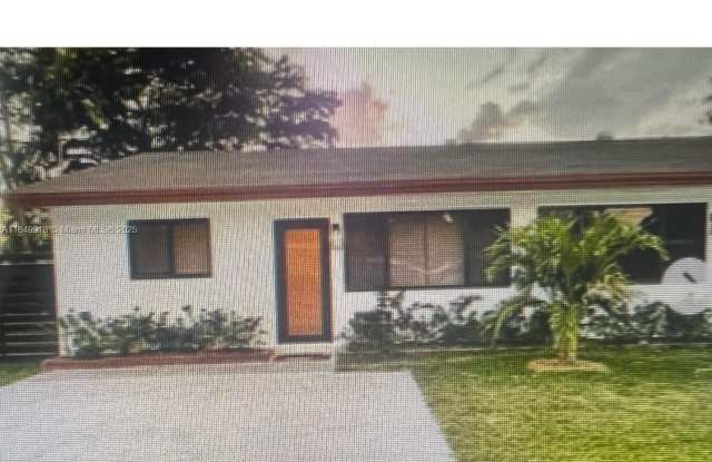 250 SW 10th Ave photos photos