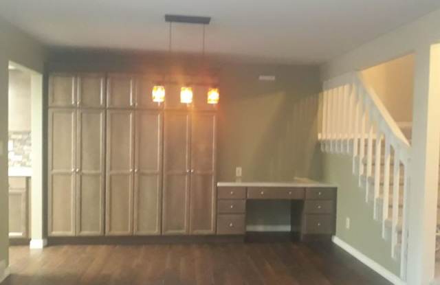 2877 W Long Cir C Gallery 3