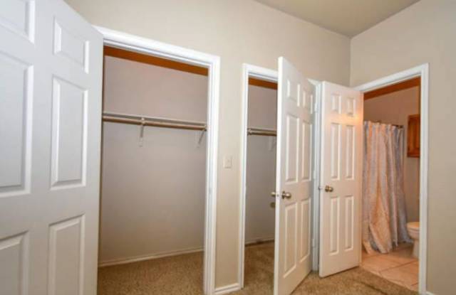 4611 E Houston St, #710 photos photos