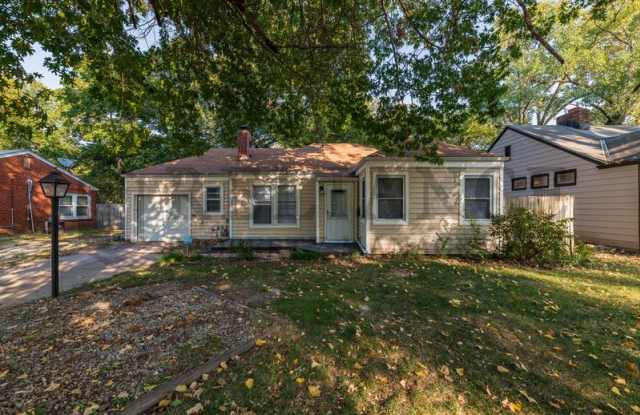 2046 North Burns Avenue photos photos 2046 North Burns Avenue photos photos