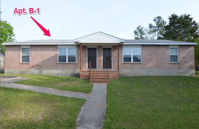 Newly Renovated 2-Bedroom Apartment in Hill Place on Walden Drive! Gallery 1