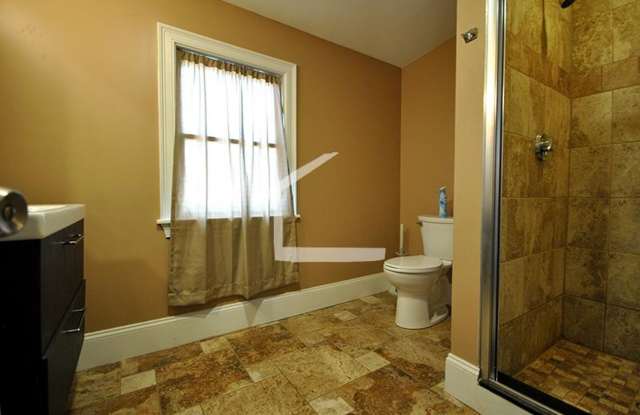 HUge 5 bed in allston photos photos