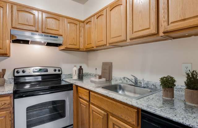Parkway Apartments Gallery 3