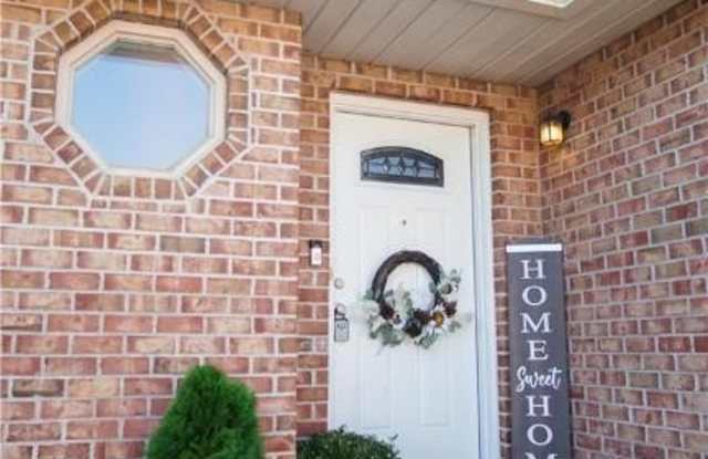 8 Freedom Terrace photos photos