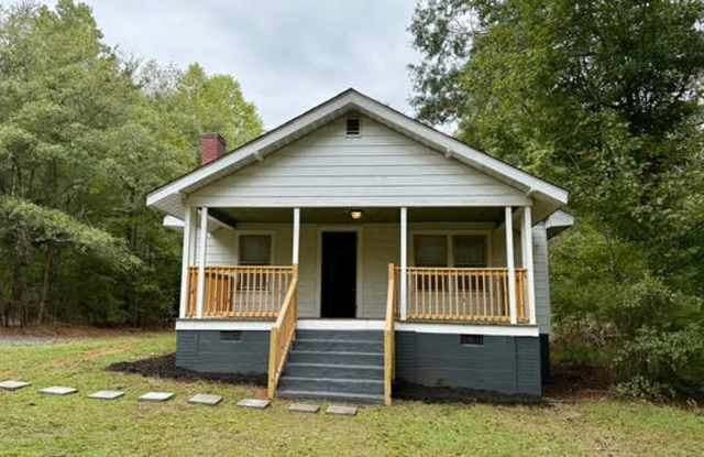 Newly Renovated 3br/2ba Home in Taylors, SC - 4355 North Highway 101, Greenville County, SC 29687