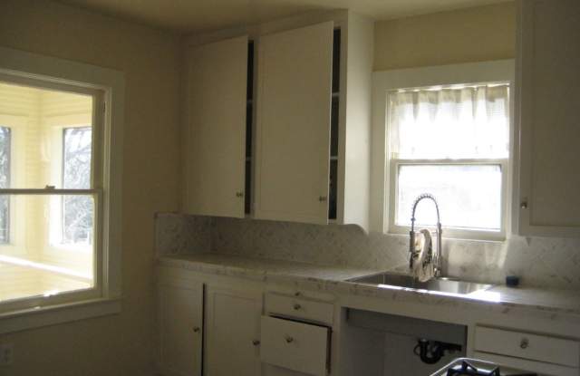Updated home in the Heart of Downtown Grass Valley photos photos