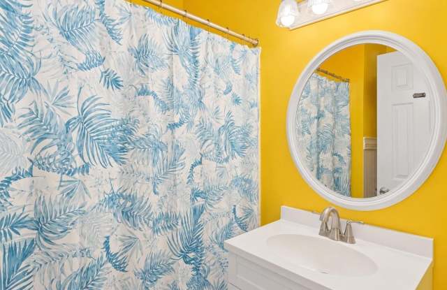 1305 Carolina Beach Avenue N photos photos