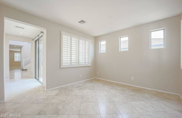 4427 S QUIET Court Gallery 2