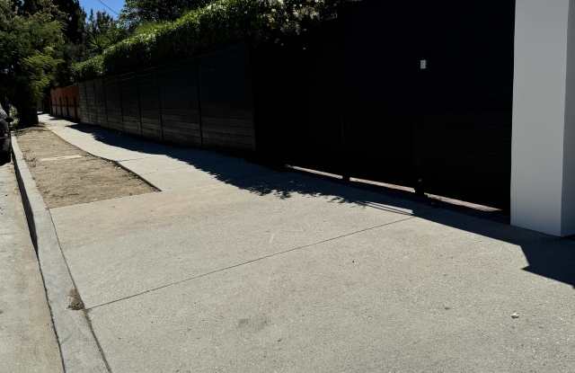 17806 Plummer St Gallery 2