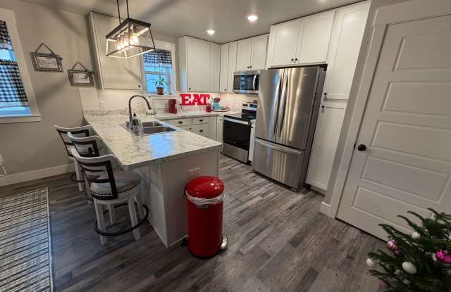 Modern 2-Bedroom Home in Quiet New Neighborhood – Fully Furnished, Pet-Friendly, Garage  More! - 6150 Elysian Road, Yellowstone County, MT 59101