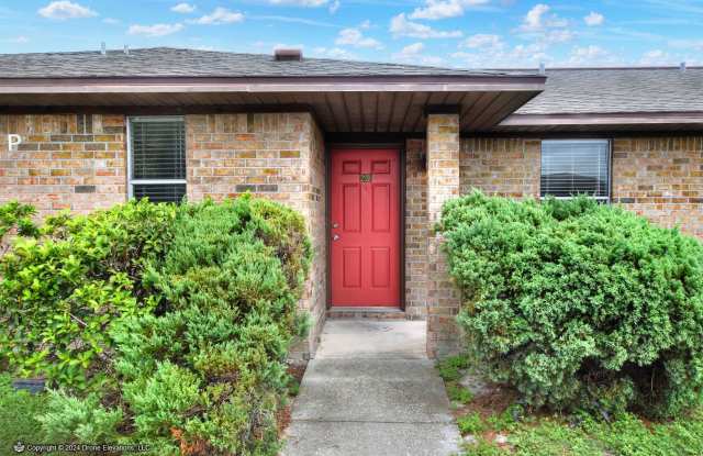 ****2ND MONTH RENT FREE! Cozy 2 Bedroom Apartment photos photos