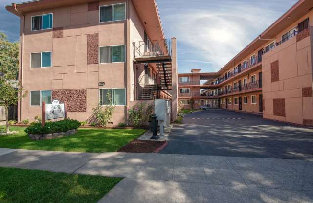 Park Holiday Apartments Gallery 4