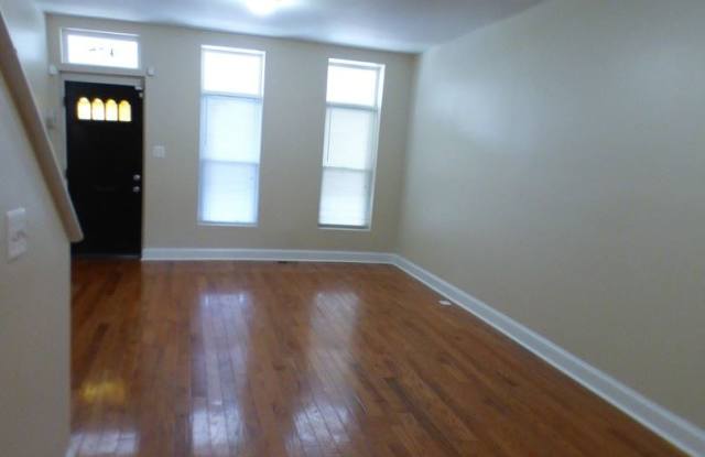 428 Ilchester Ave Gallery 3