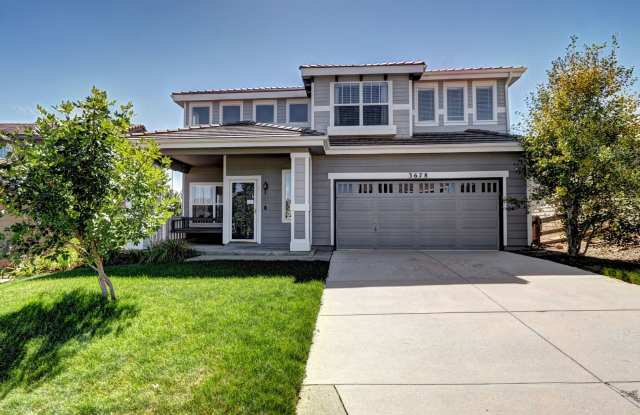 2 story 3 bed 2.5 bath home in The Meadows Community! Gallery 1
