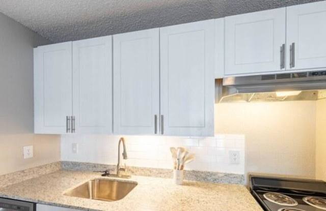 8754 Cinnamon Creek Dr Gallery 2