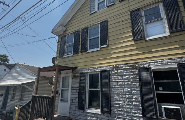 302 N. High St - 302 North High Street, Martinsburg, WV 25404