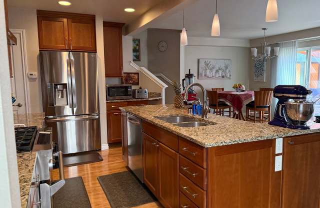 Lovingly Maintained East Anchorage Home with High-End Upgrades photos photos